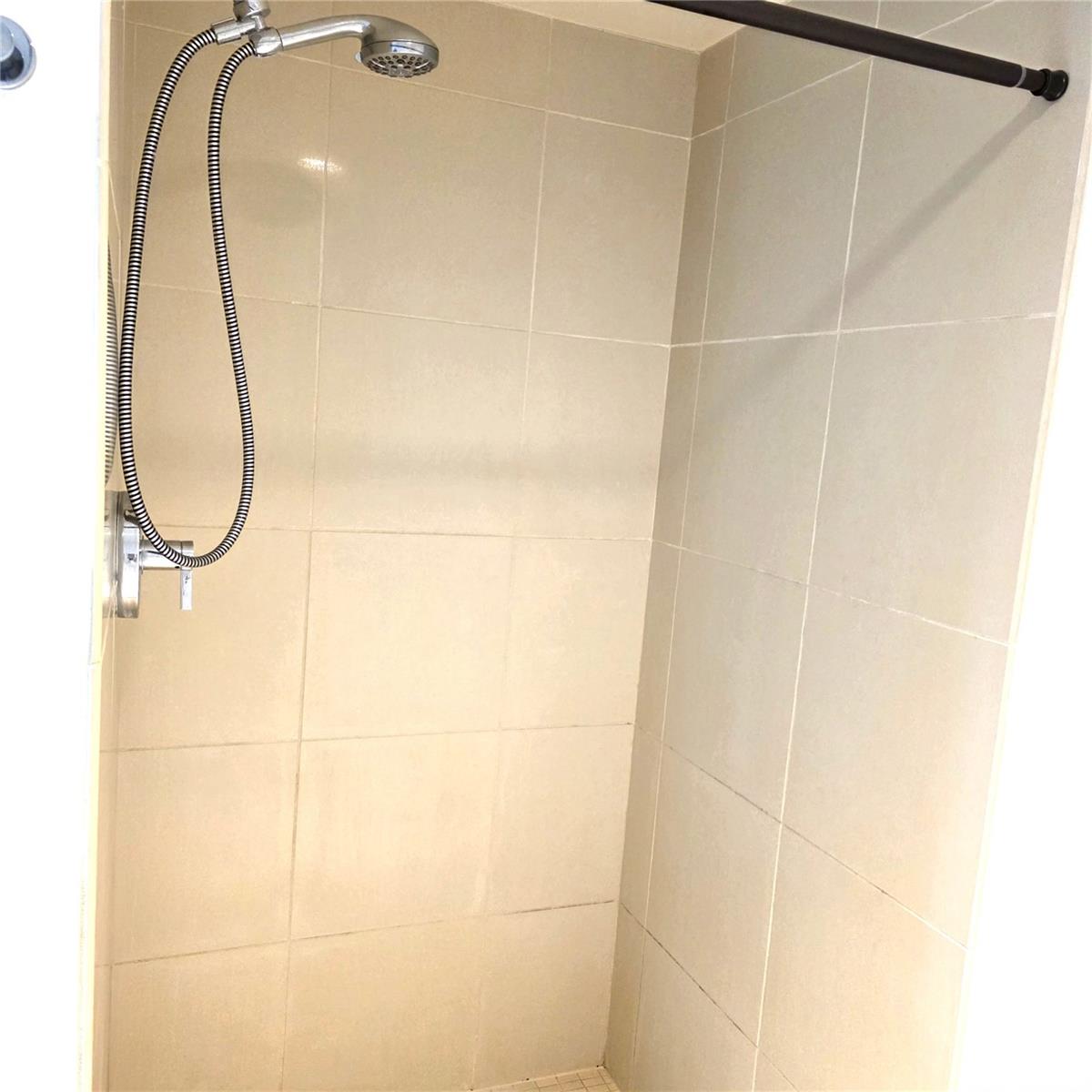 1200 Queen Emma St Honolulu - Rental - photo 11 of 24