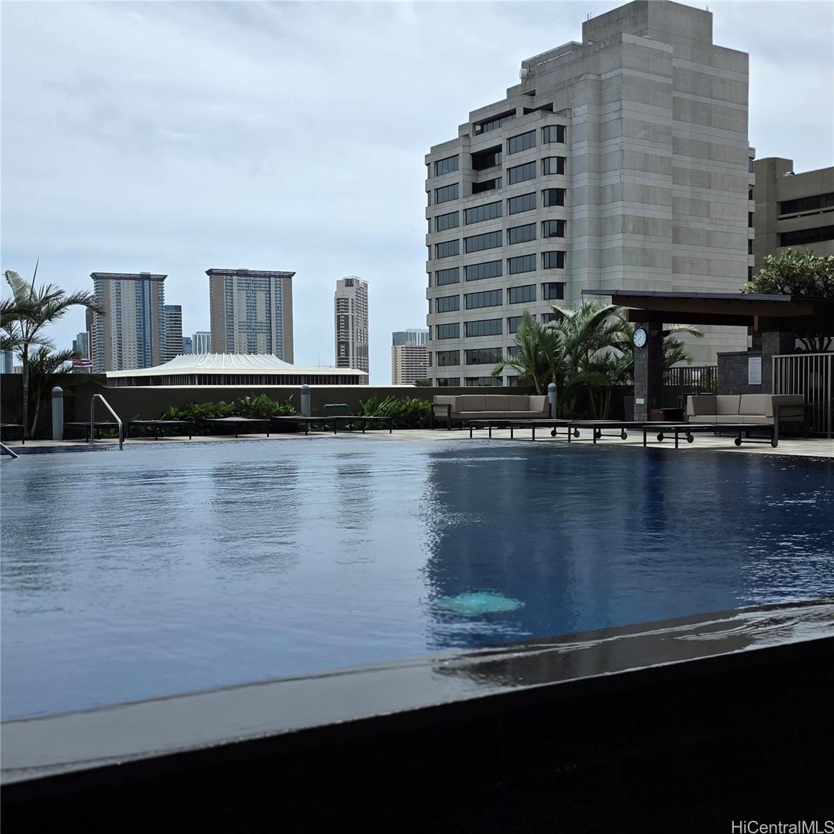 1200 Queen Emma St Honolulu - Rental - photo 17 of 24