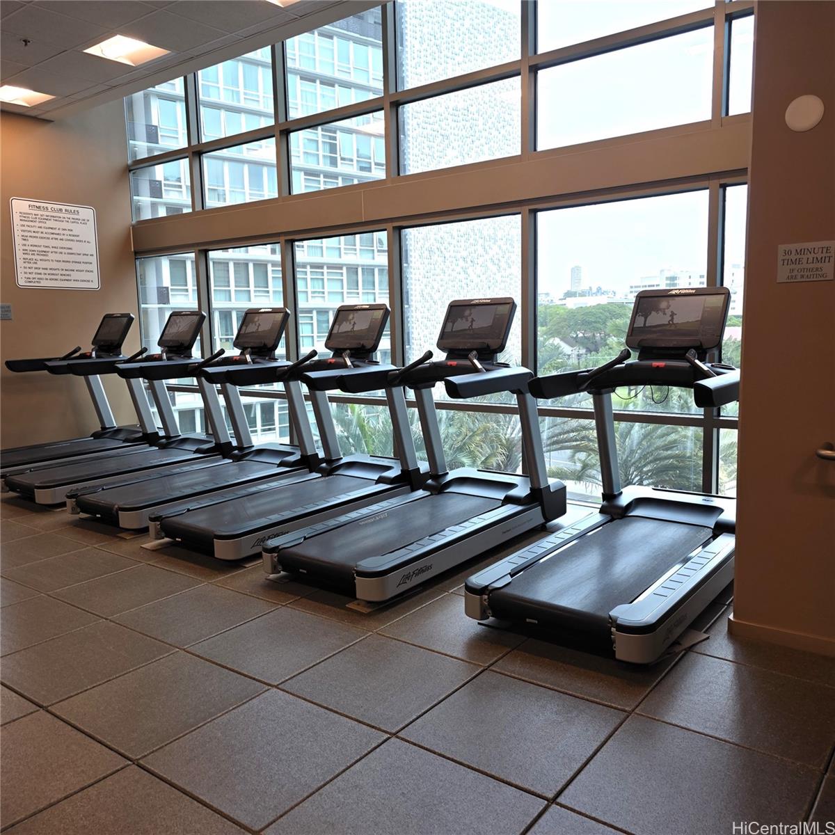 1200 Queen Emma St Honolulu - Rental - photo 21 of 24