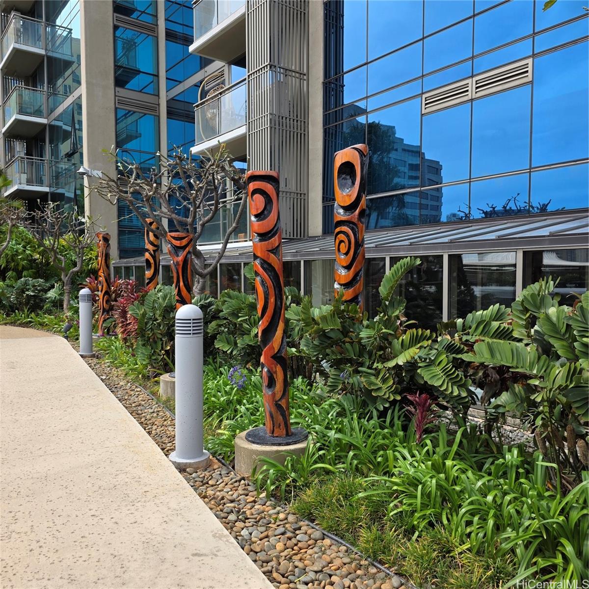 1200 Queen Emma St Honolulu - Rental - photo 22 of 24