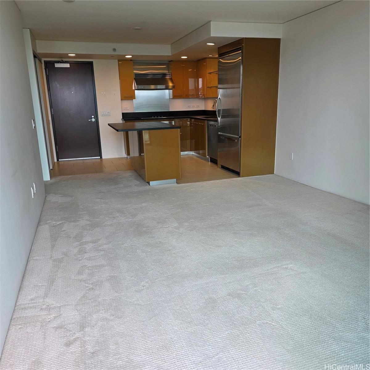 1200 Queen Emma St Honolulu - Rental - photo 4 of 24