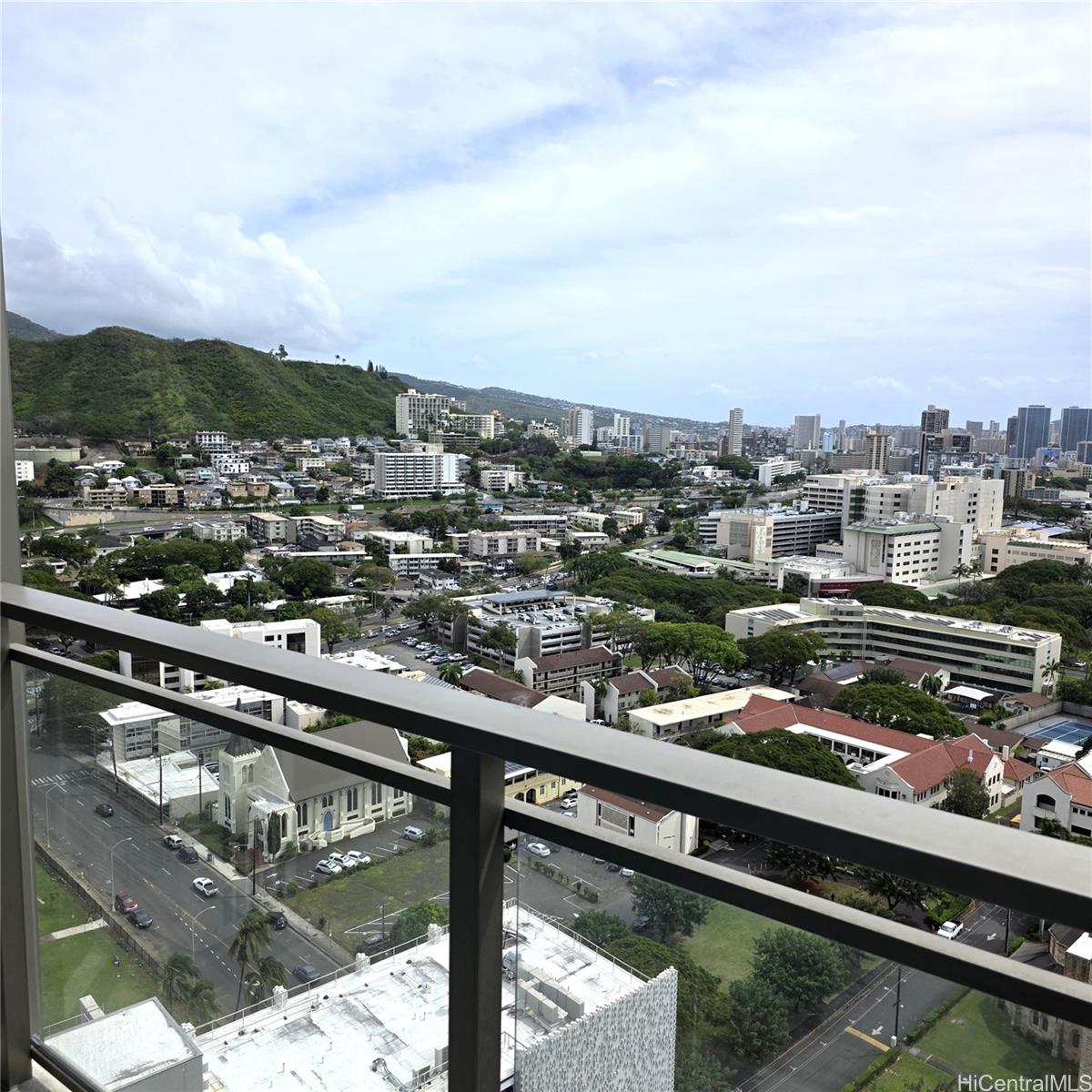 1200 Queen Emma St Honolulu - Rental - photo 7 of 24