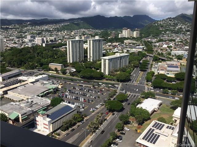 Capitol Place condo # 3311, Honolulu, Hawaii - photo 14 of 17