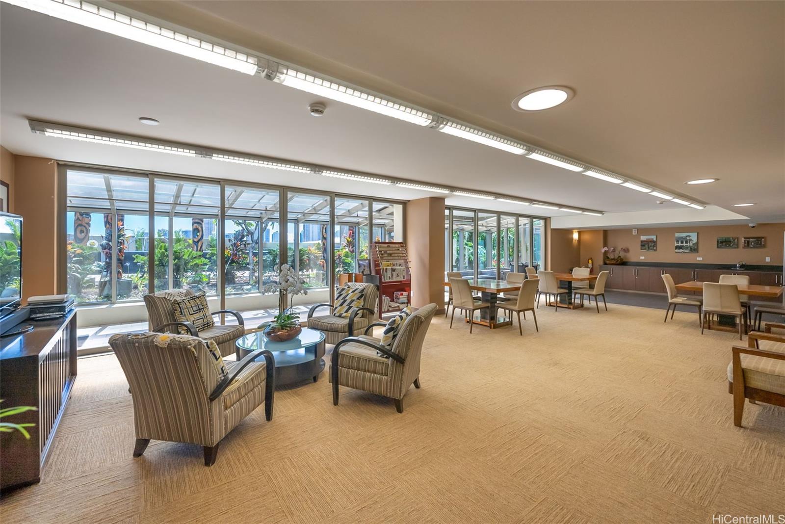 Capitol Place condo # 3405, Honolulu, Hawaii - photo 25 of 25