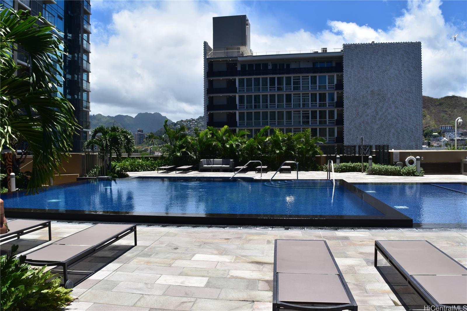 Capitol Place condo # 3511, Honolulu, Hawaii - photo 16 of 24