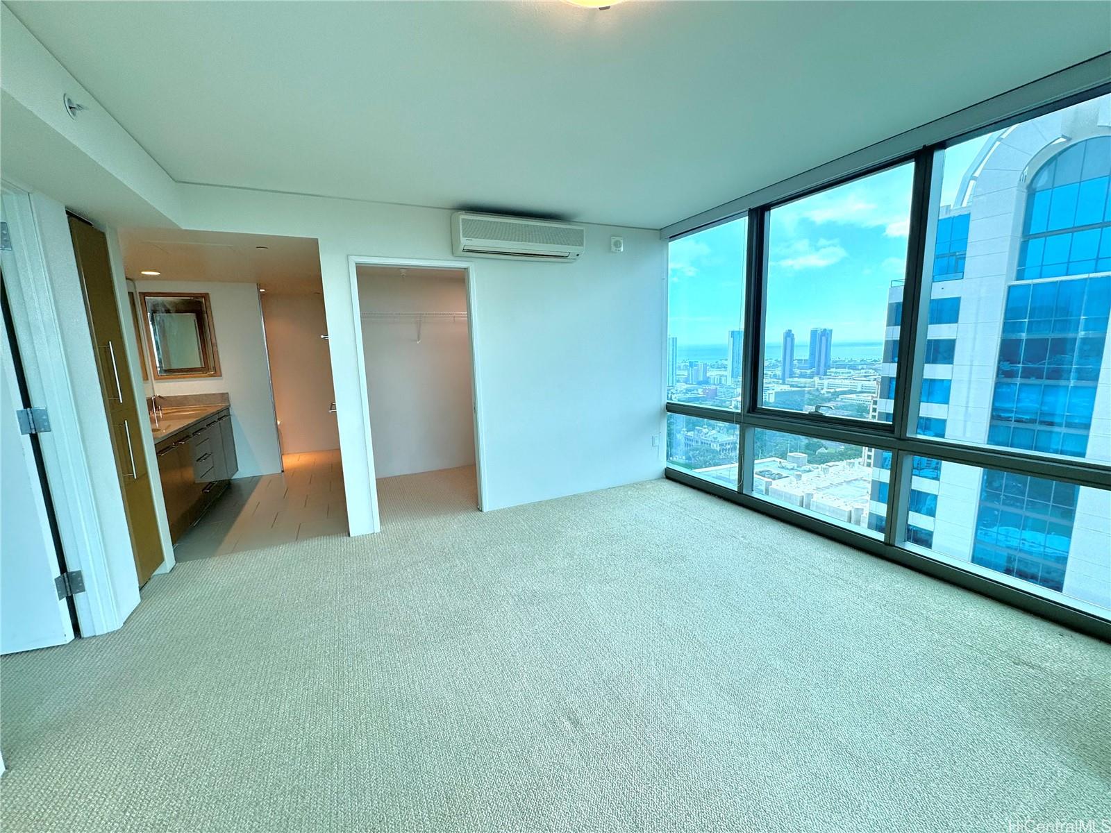 Capitol Place condo # 3601, Honolulu, Hawaii - photo 14 of 25