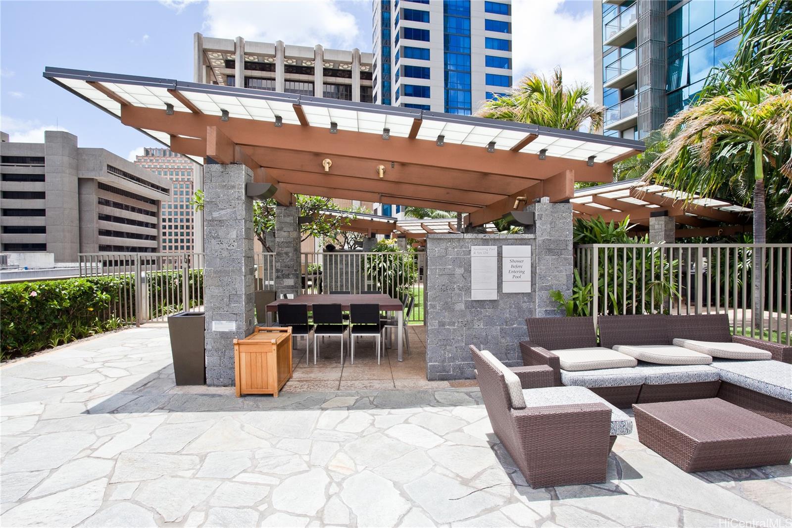 1200 Queen Emma St Honolulu - Rental - photo 22 of 25