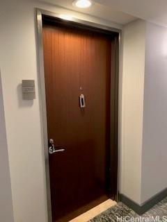 1200 Queen Emma St Honolulu - Rental - photo 2 of 15