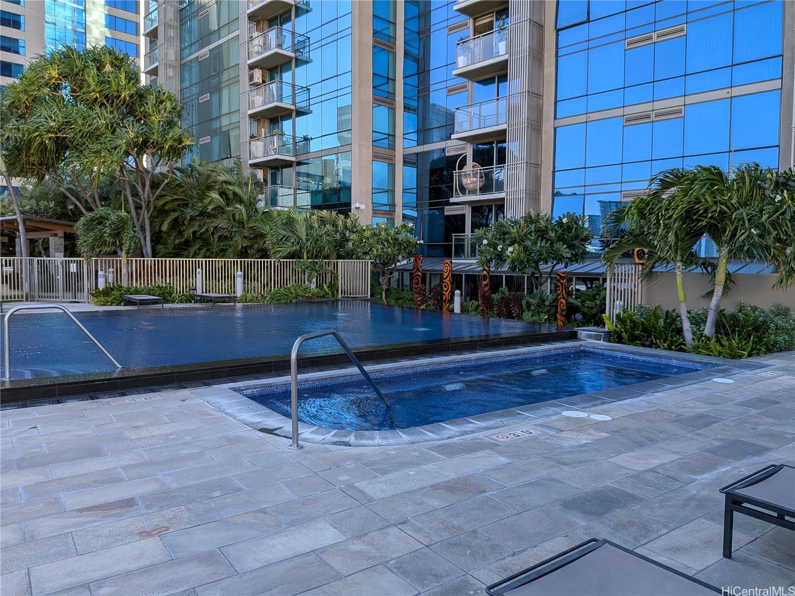 1200 Queen Emma St Honolulu - Rental - photo 14 of 18