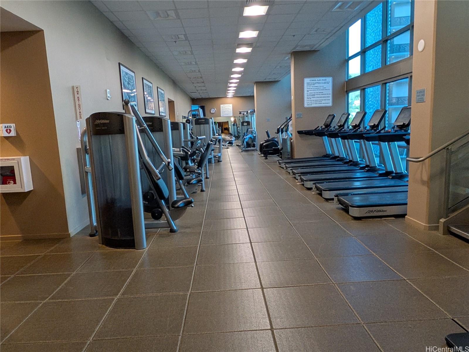 1200 Queen Emma St Honolulu - Rental - photo 9 of 18