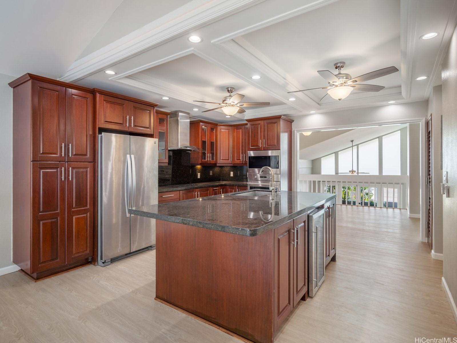 1201  Kaeleku Street Kalama Valley, Hawaii Kai home - photo 12 of 25