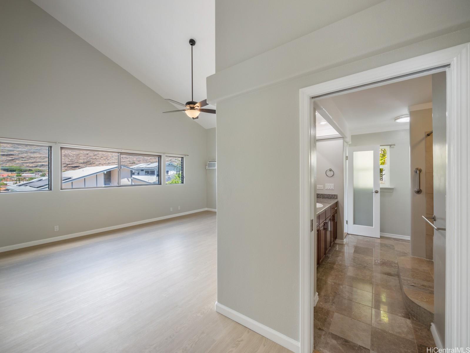 1201  Kaeleku Street Kalama Valley, Hawaii Kai home - photo 13 of 25