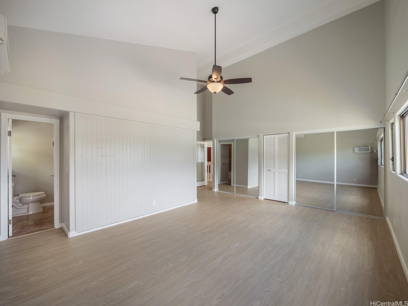 1201  Kaeleku Street Kalama Valley, Hawaii Kai home - photo 15 of 25