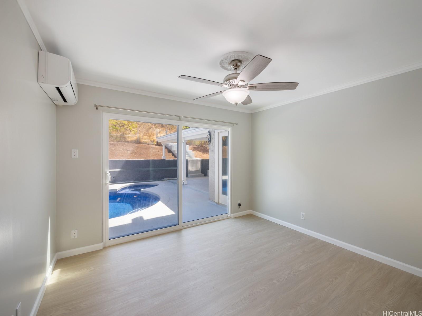 1201  Kaeleku Street Kalama Valley, Hawaii Kai home - photo 18 of 25