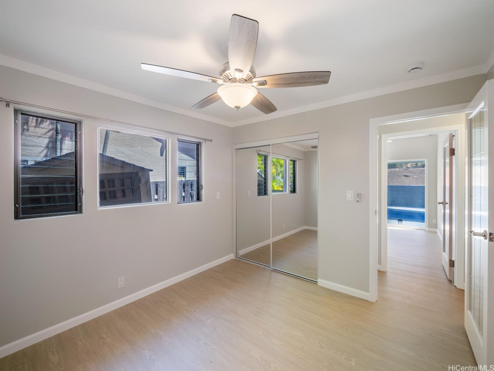 1201  Kaeleku Street Kalama Valley, Hawaii Kai home - photo 20 of 25