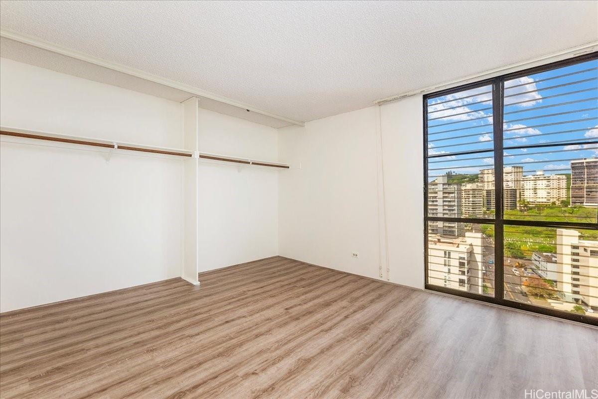 Wilder At Piikoi condo # 2006, Honolulu, Hawaii - photo 7 of 20