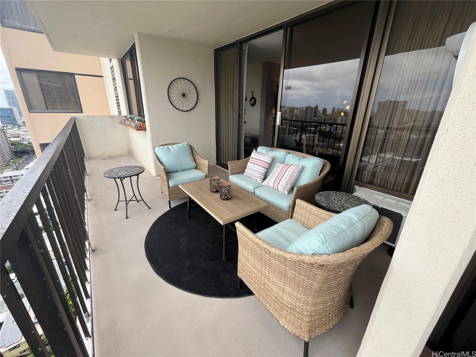 Wilder at Piikoi condo # 2102, Honolulu, Hawaii - photo 5 of 14