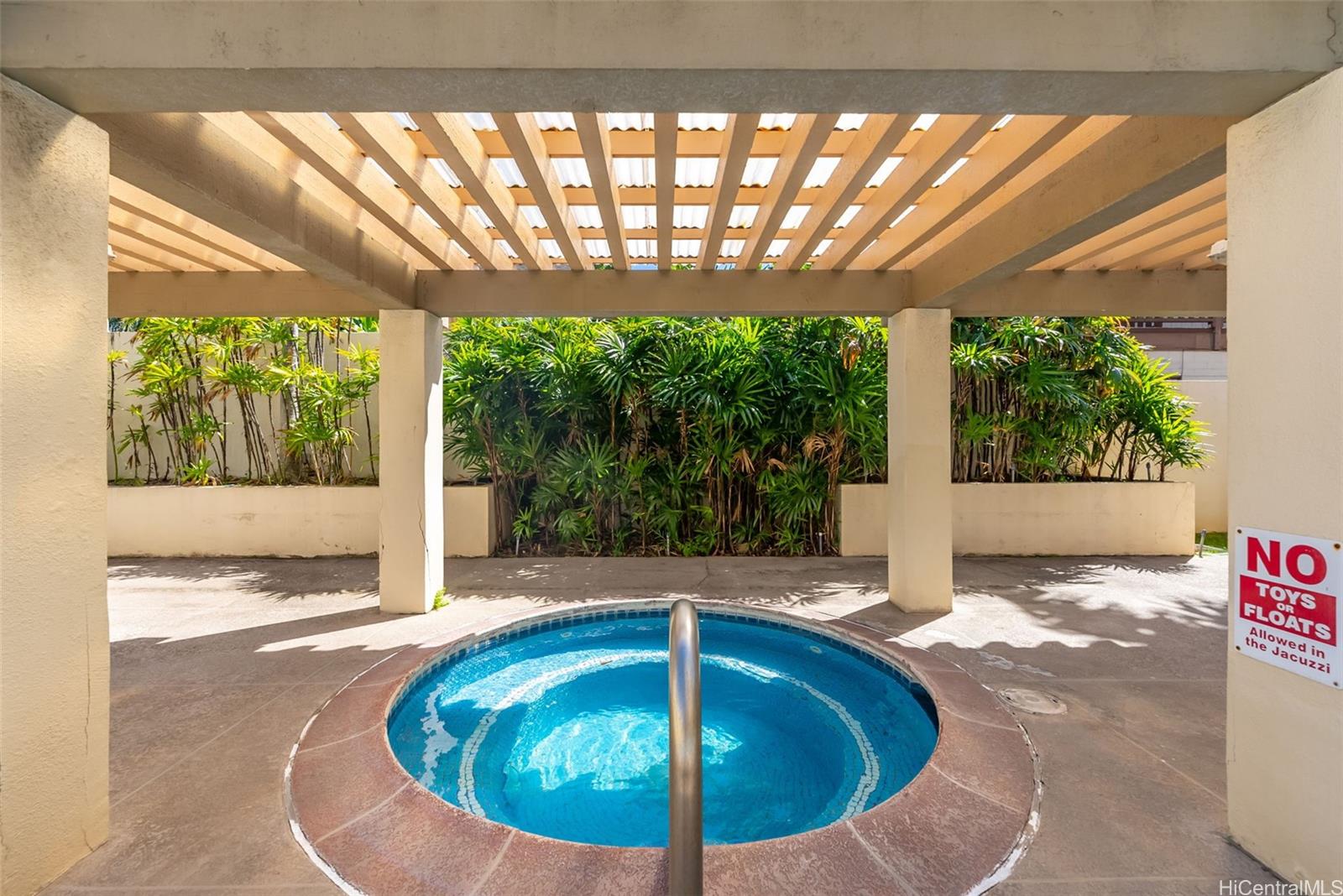 Wilder At Piikoi condo # 2404, Honolulu, Hawaii - photo 20 of 25