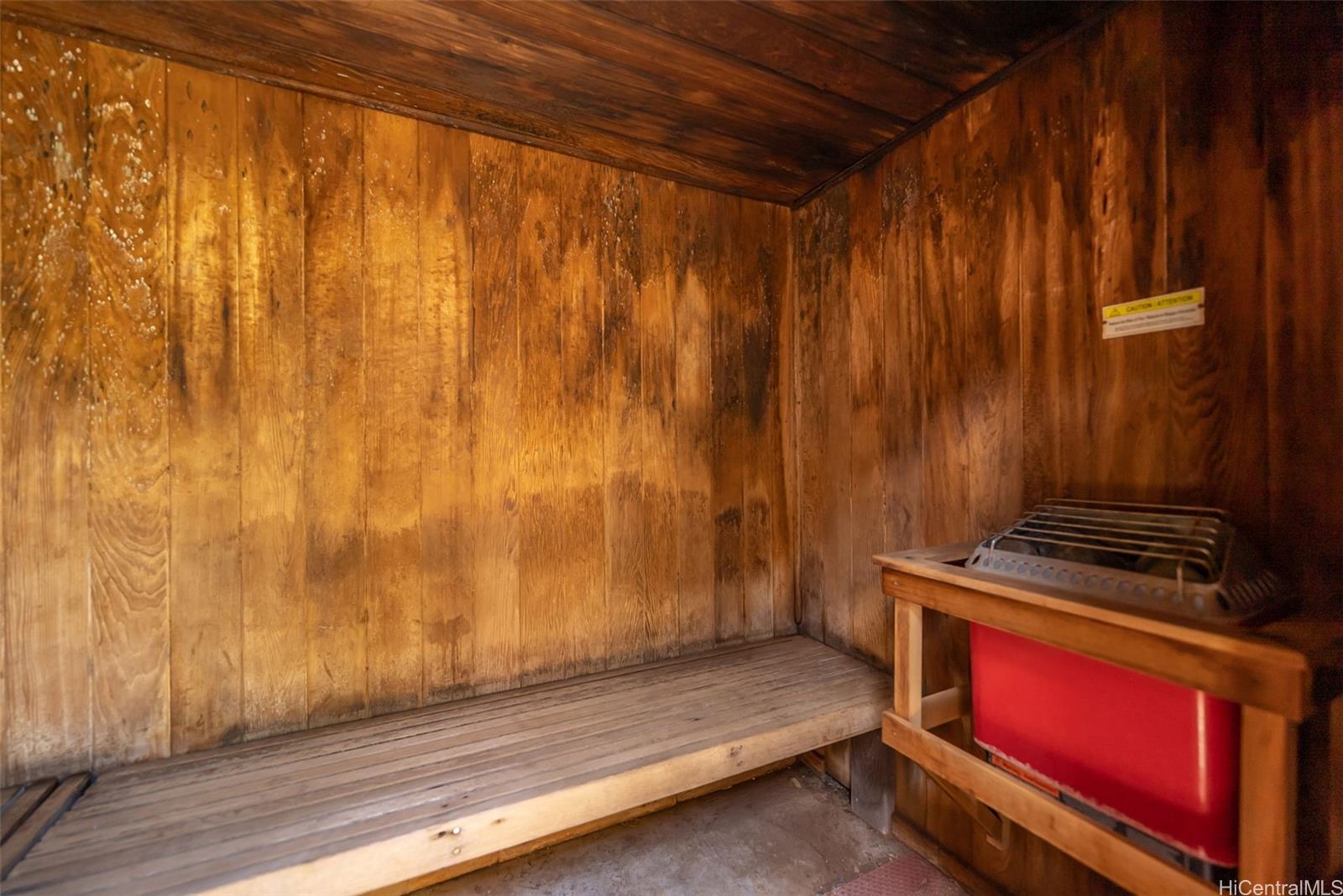 Wilder At Piikoi condo # 2404, Honolulu, Hawaii - photo 23 of 25