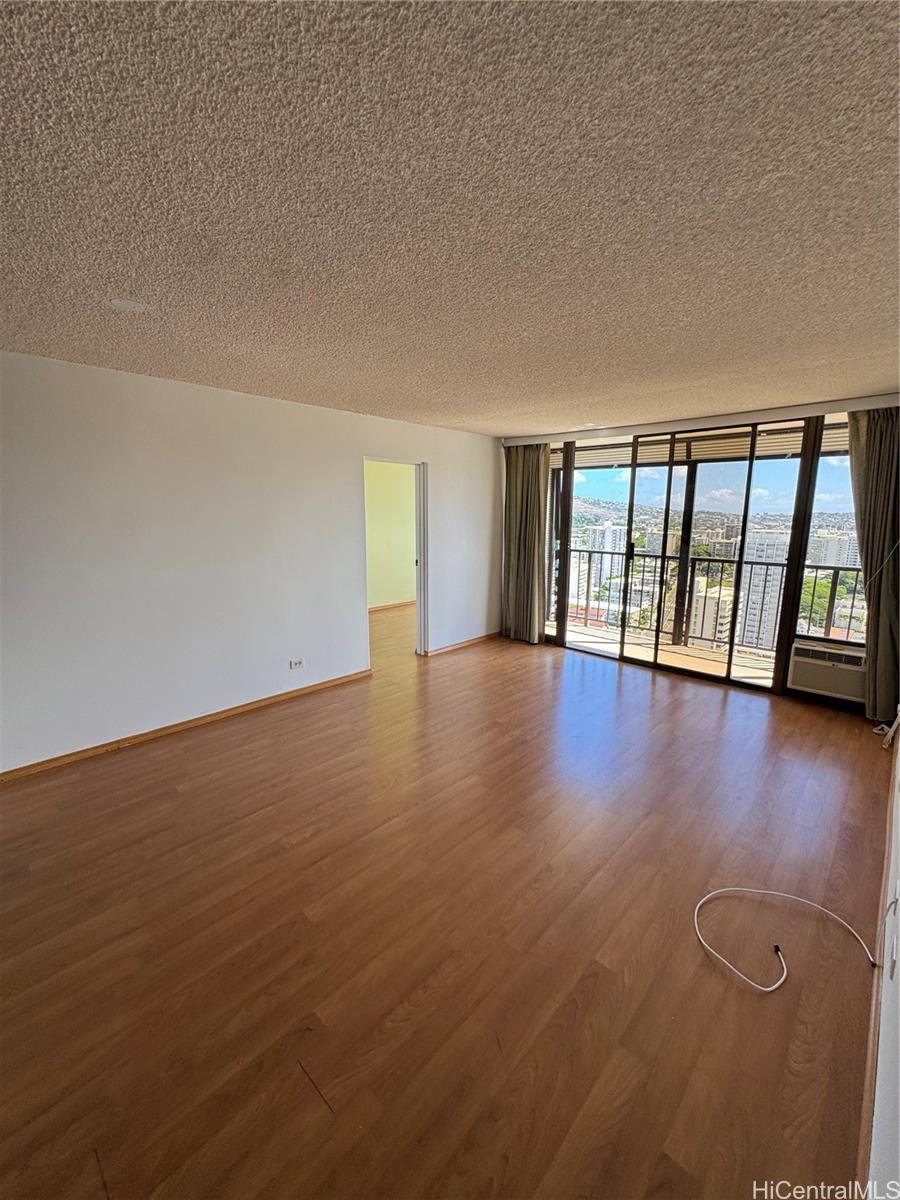 Wilder at Piikoi condo # 2601, Honolulu, Hawaii - photo 2 of 24