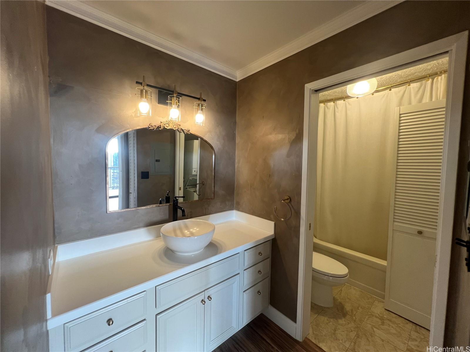 1201 Wilder Ave Honolulu - Rental - photo 9 of 18