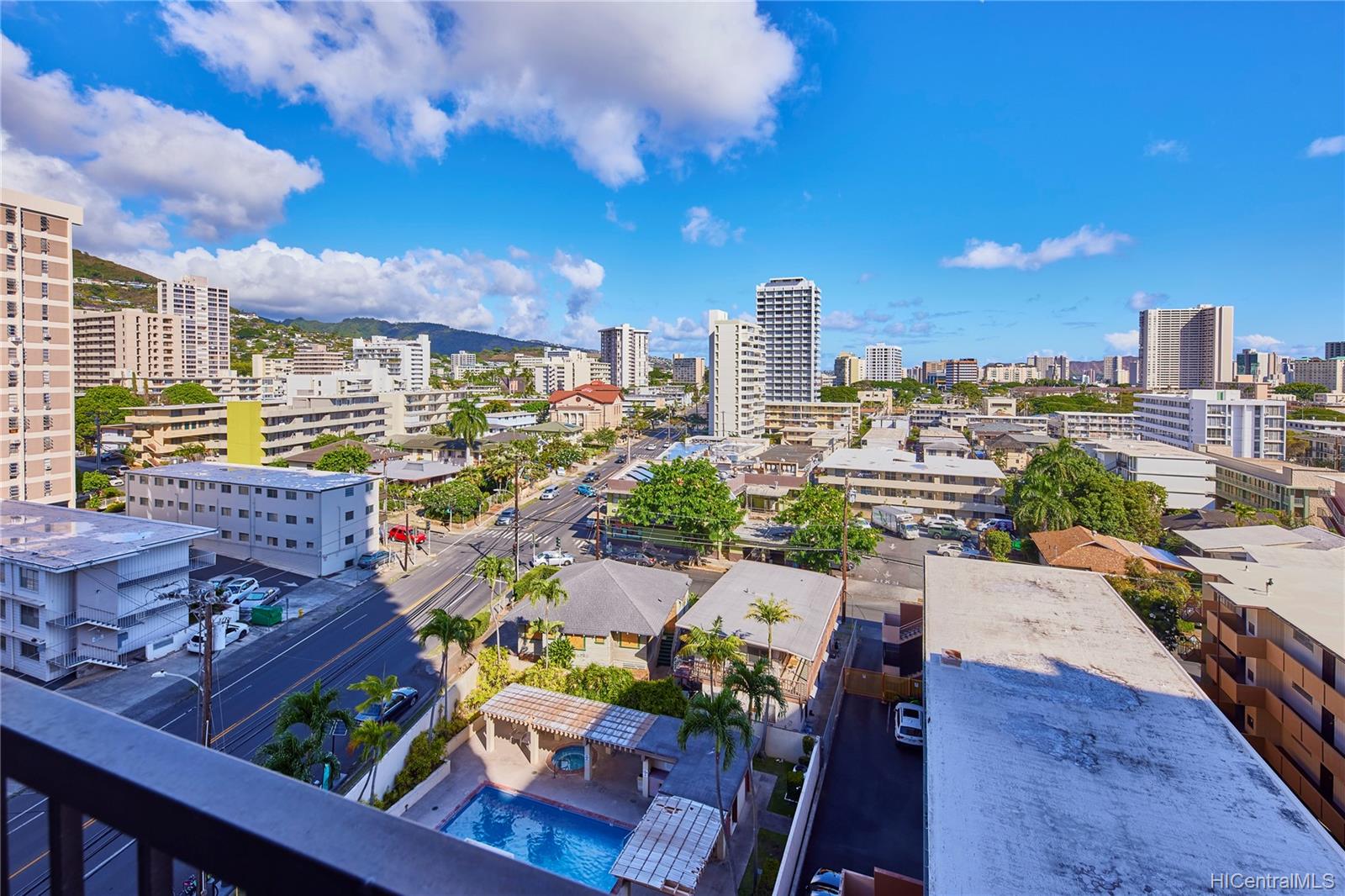 Wilder At Piikoi 802, 1201 Wilder Ave, Honolulu Makiki Area condo Sold