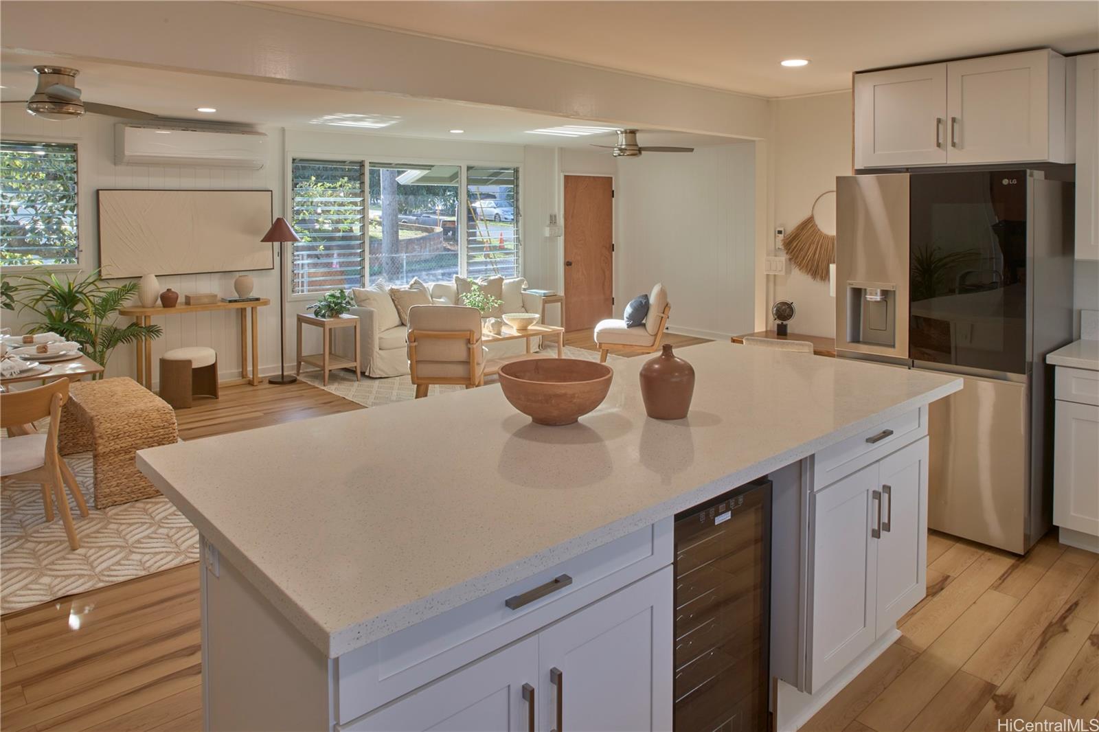 1202  Puu Poni Place Pearl City-upper, PearlCity home - photo 4 of 17