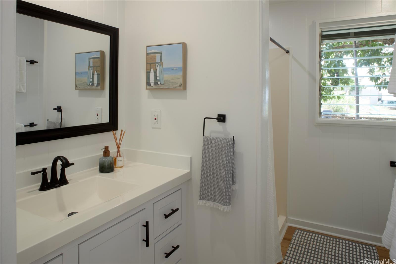 1202  Puu Poni Place Pearl City-upper, PearlCity home - photo 7 of 17