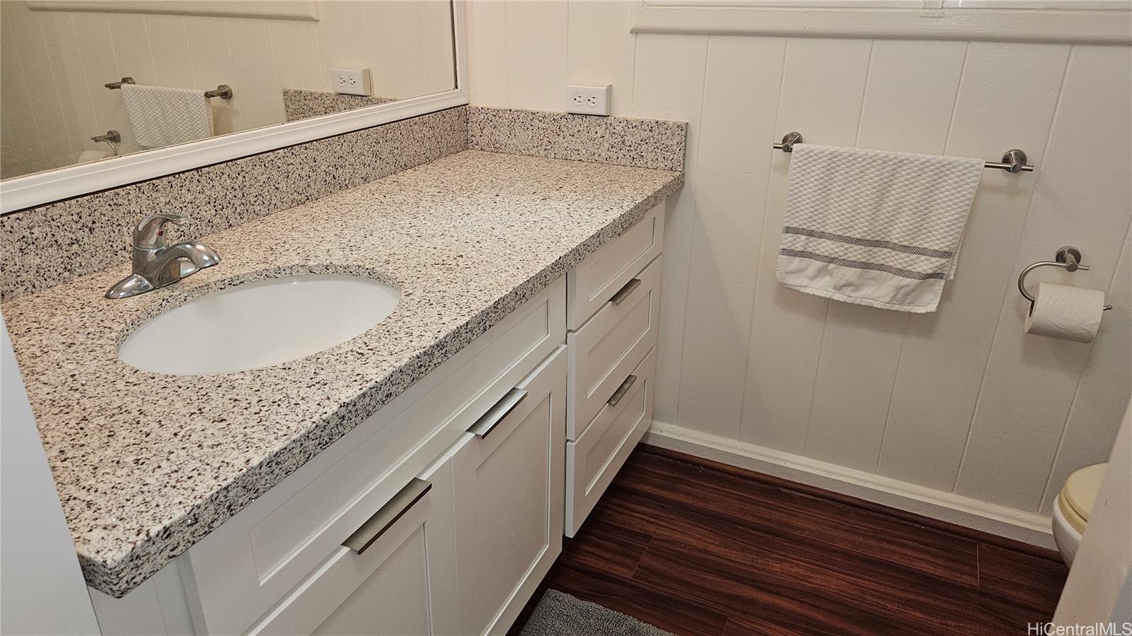 1204  Kahili St Enchanted Lake, Kailua home - photo 11 of 22