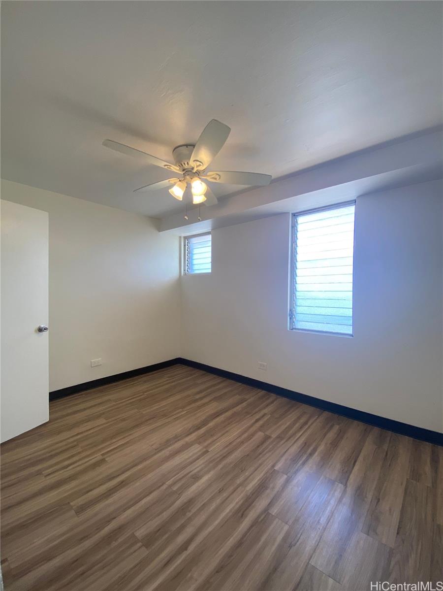 1209 10th Ave Honolulu - Rental - photo 9 of 11