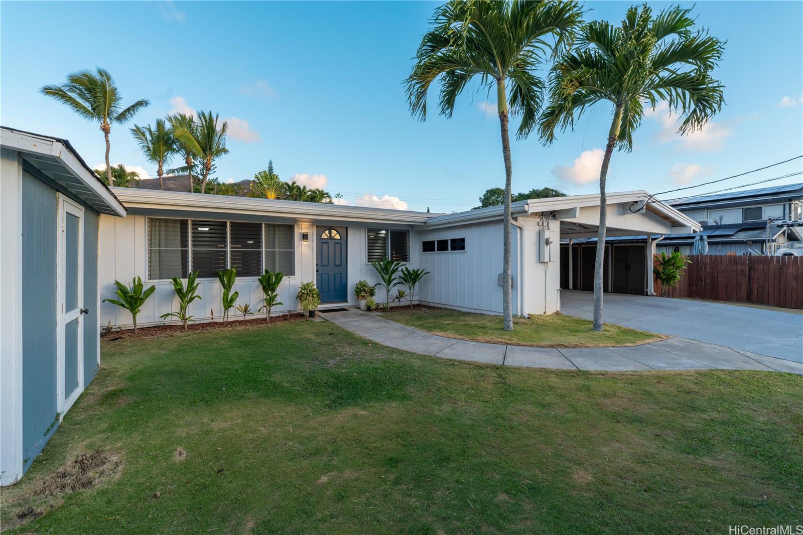 1209  Mokapu Blvd Kalaheo Hillside, Kailua home - photo 2 of 24