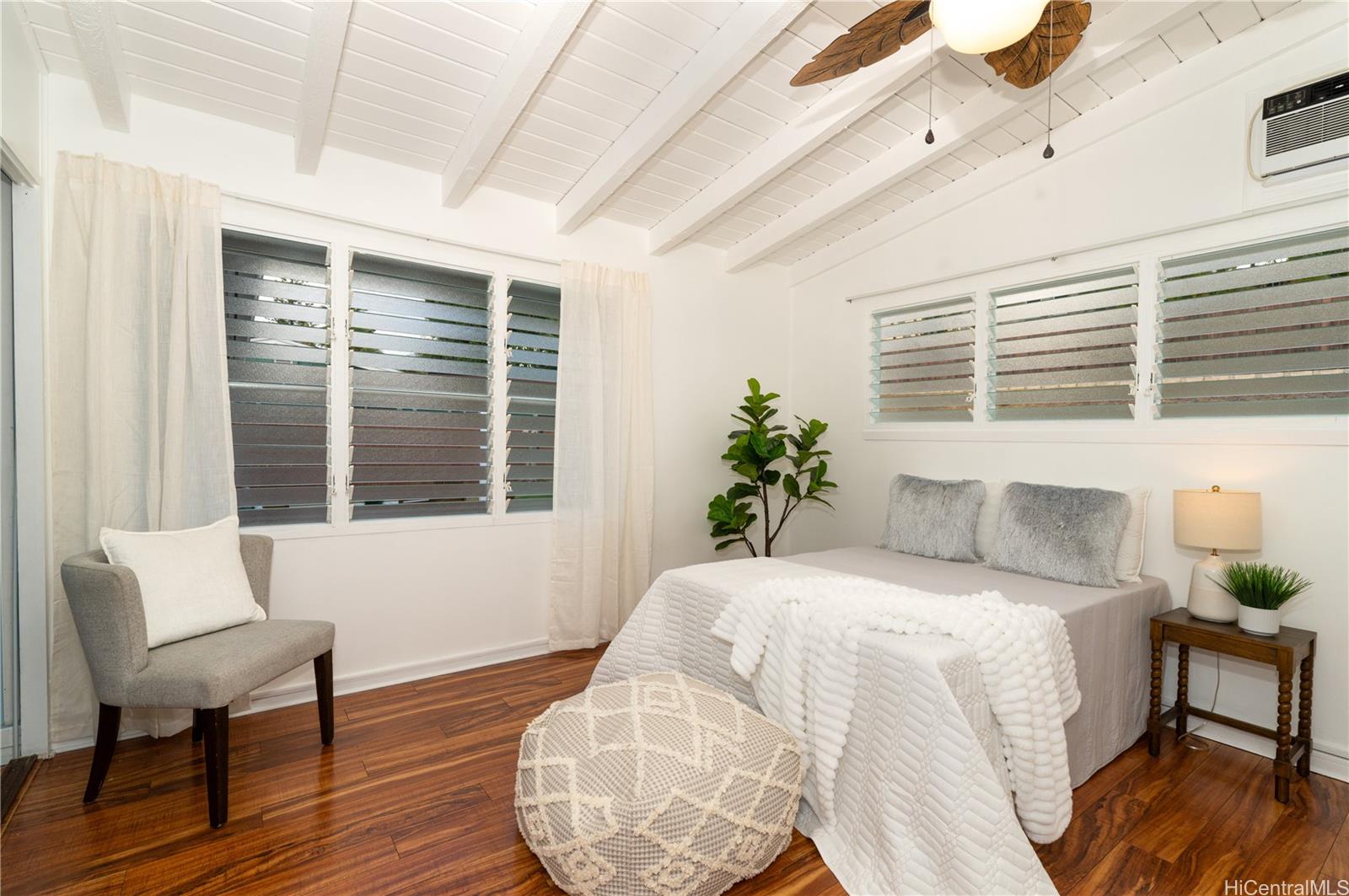 1209  Mokapu Blvd Kalaheo Hillside, Kailua home - photo 13 of 24