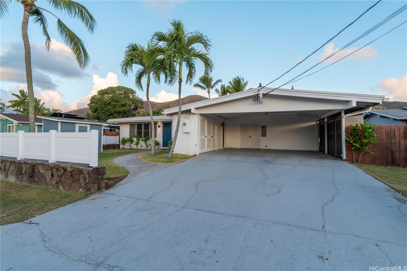 1209  Mokapu Blvd Kalaheo Hillside, Kailua home - photo 18 of 24