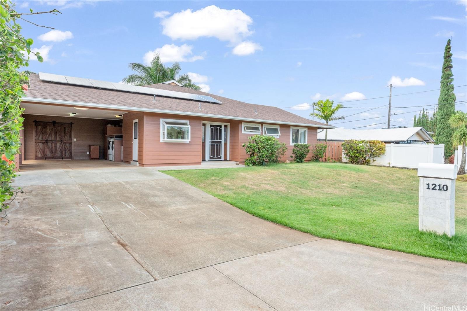 1210  Ulupii Street Pohakupu, Kailua home - photo 25 of 25