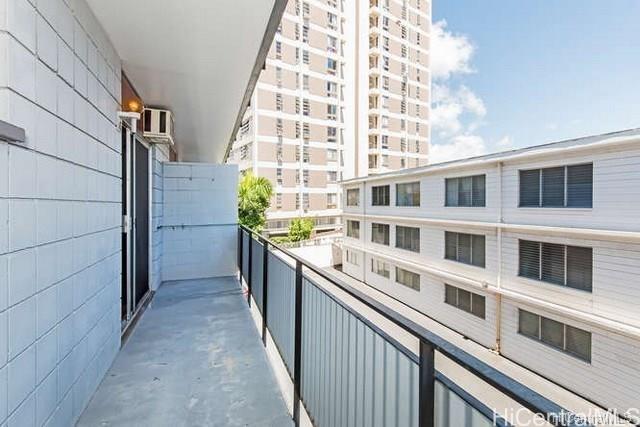 1210 Wilder Ave Honolulu - Rental - photo 10 of 21