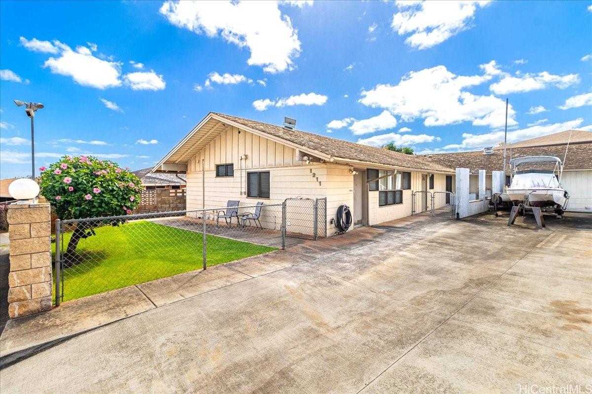 1211 Kuokoa Street Pearl City - Rental - photo 25 of 25