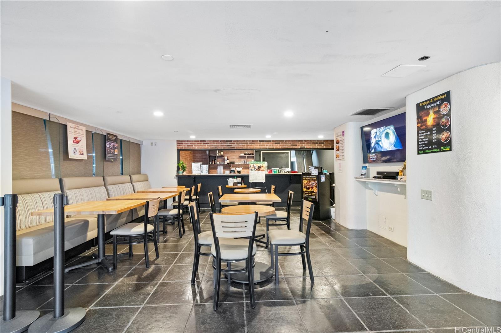 Honolulu Park Place condo # 1104, Honolulu, Hawaii - photo 20 of 25