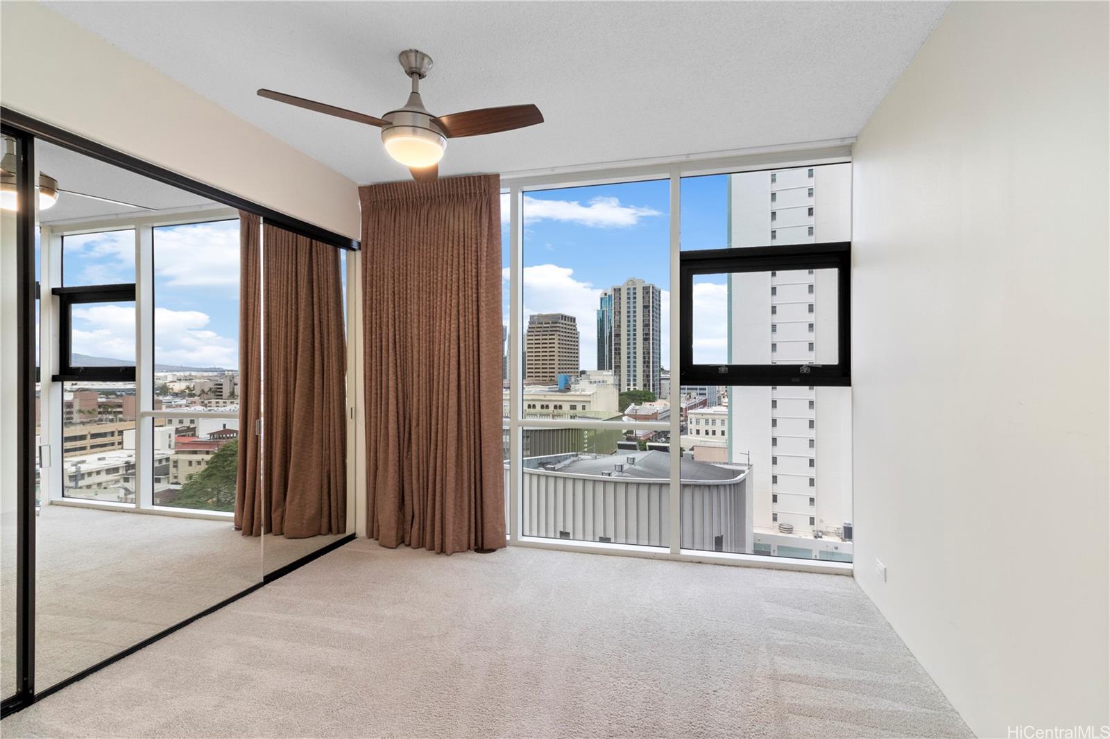 Honolulu Park Place condo # 1104, Honolulu, Hawaii - photo 6 of 25