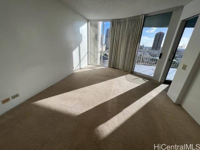 1212 Nuuanu Ave Honolulu - Rental - photo 6 of 25