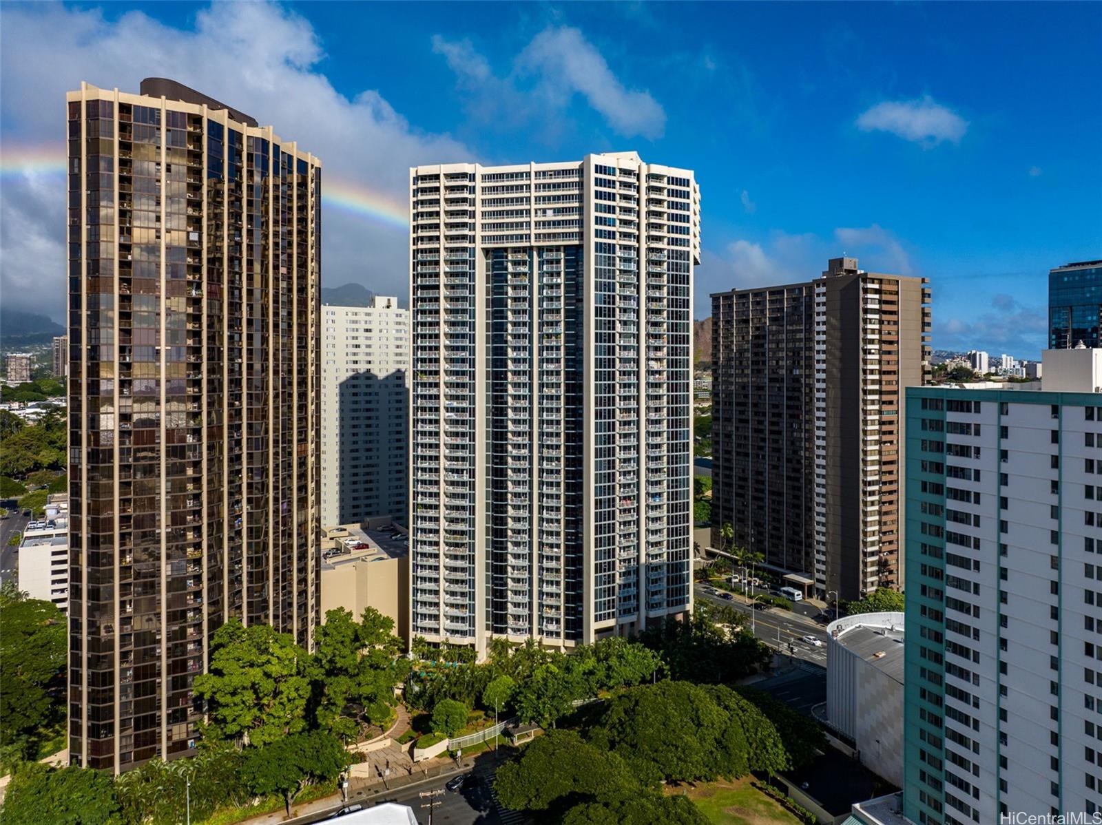 Honolulu Park Place condo # 1309, Honolulu, Hawaii - photo 14 of 25