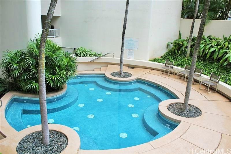 1212 Nuuanu Ave Honolulu - Rental - photo 14 of 22