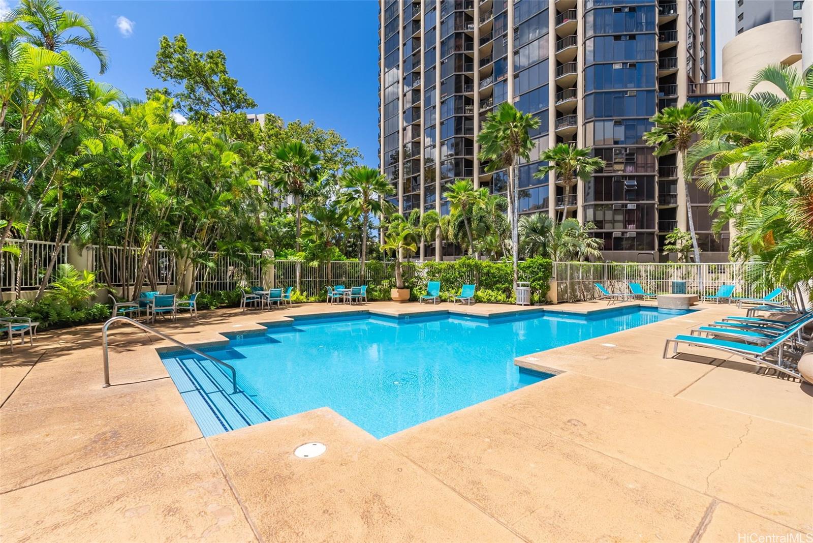 Honolulu Park Place condo # 2103, Honolulu, Hawaii - photo 13 of 25