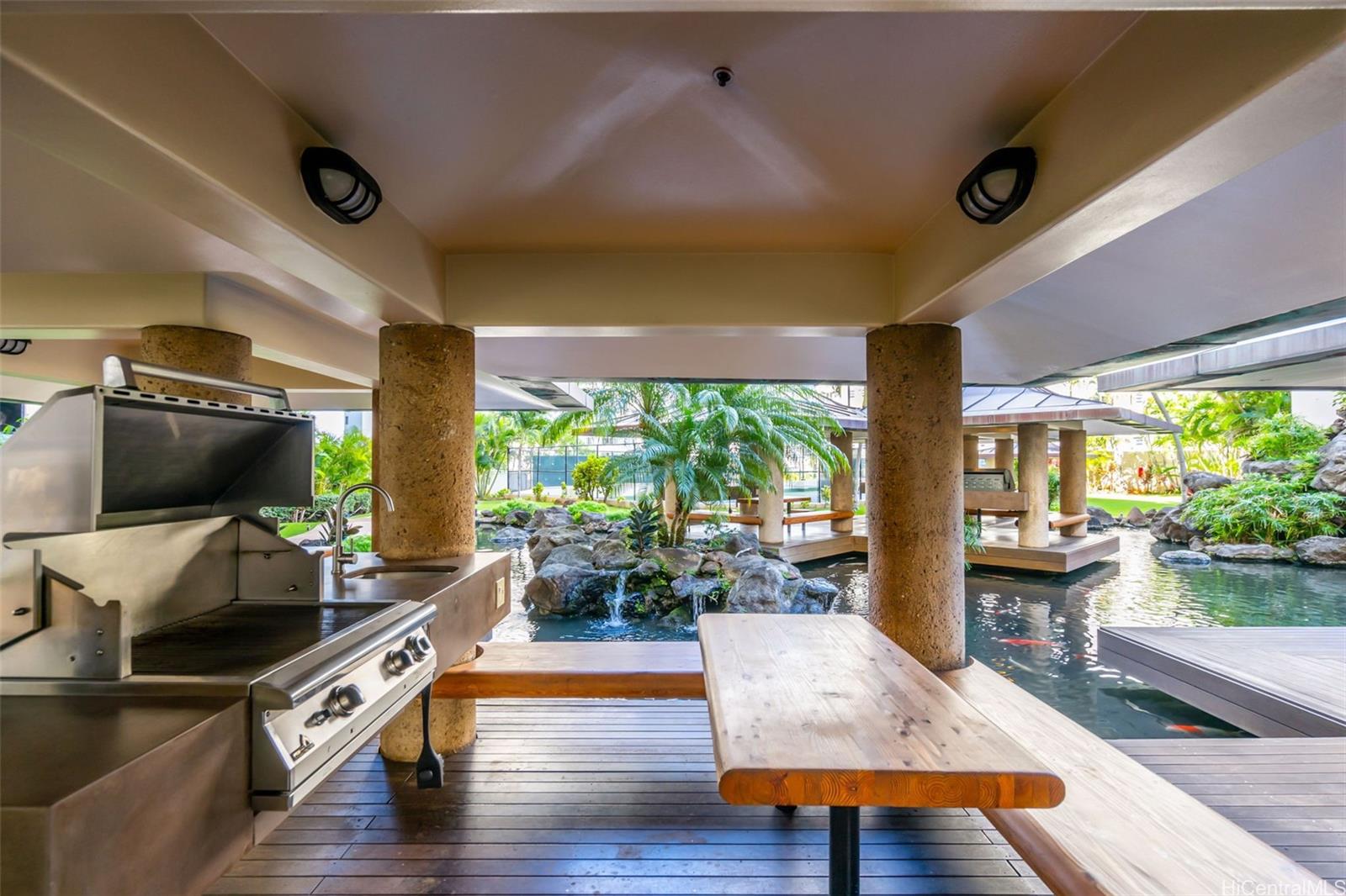 Honolulu Park Place condo # 2103, Honolulu, Hawaii - photo 20 of 25