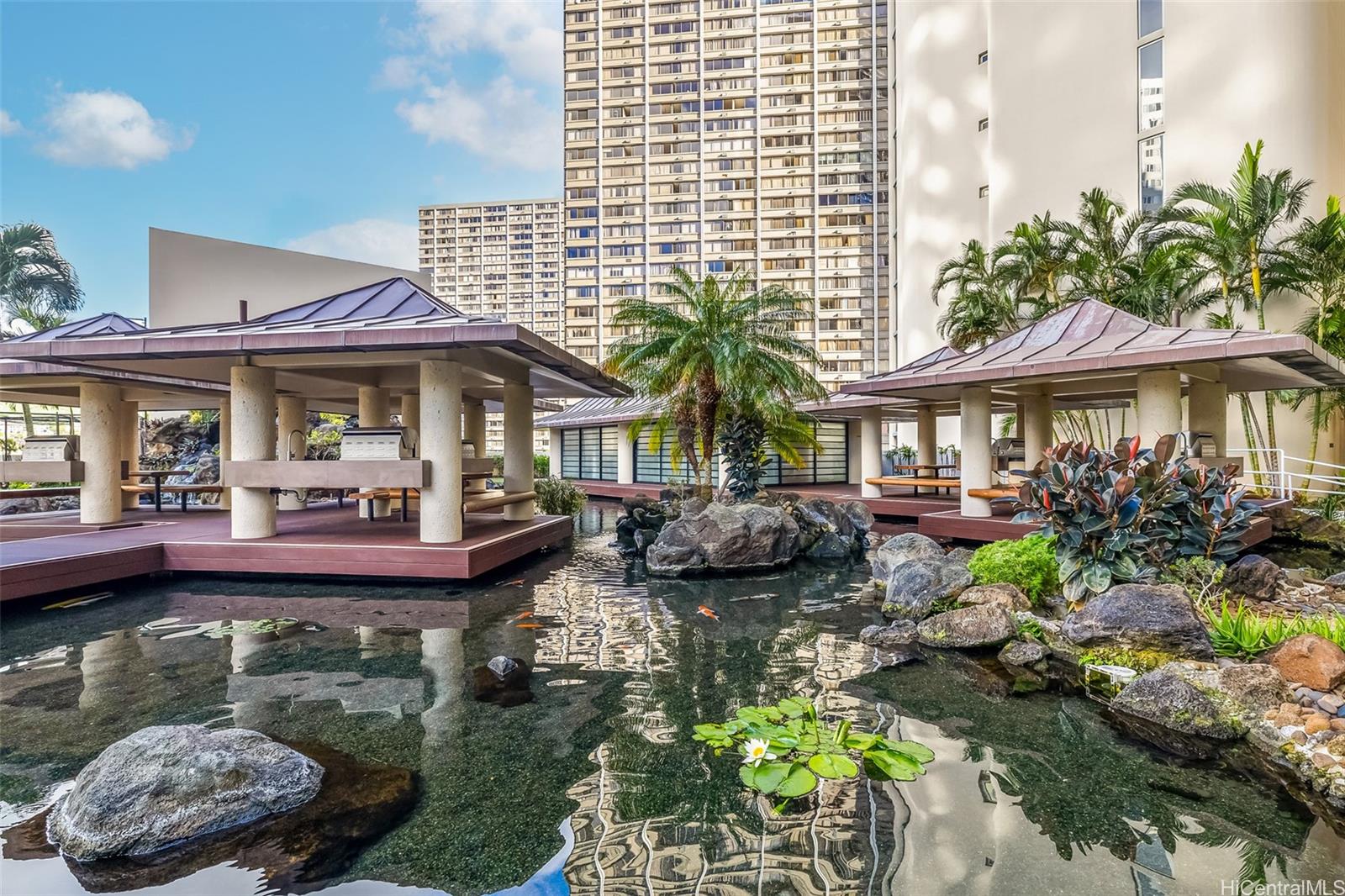 Honolulu Park Place condo # 307, Honolulu, Hawaii - photo 12 of 21