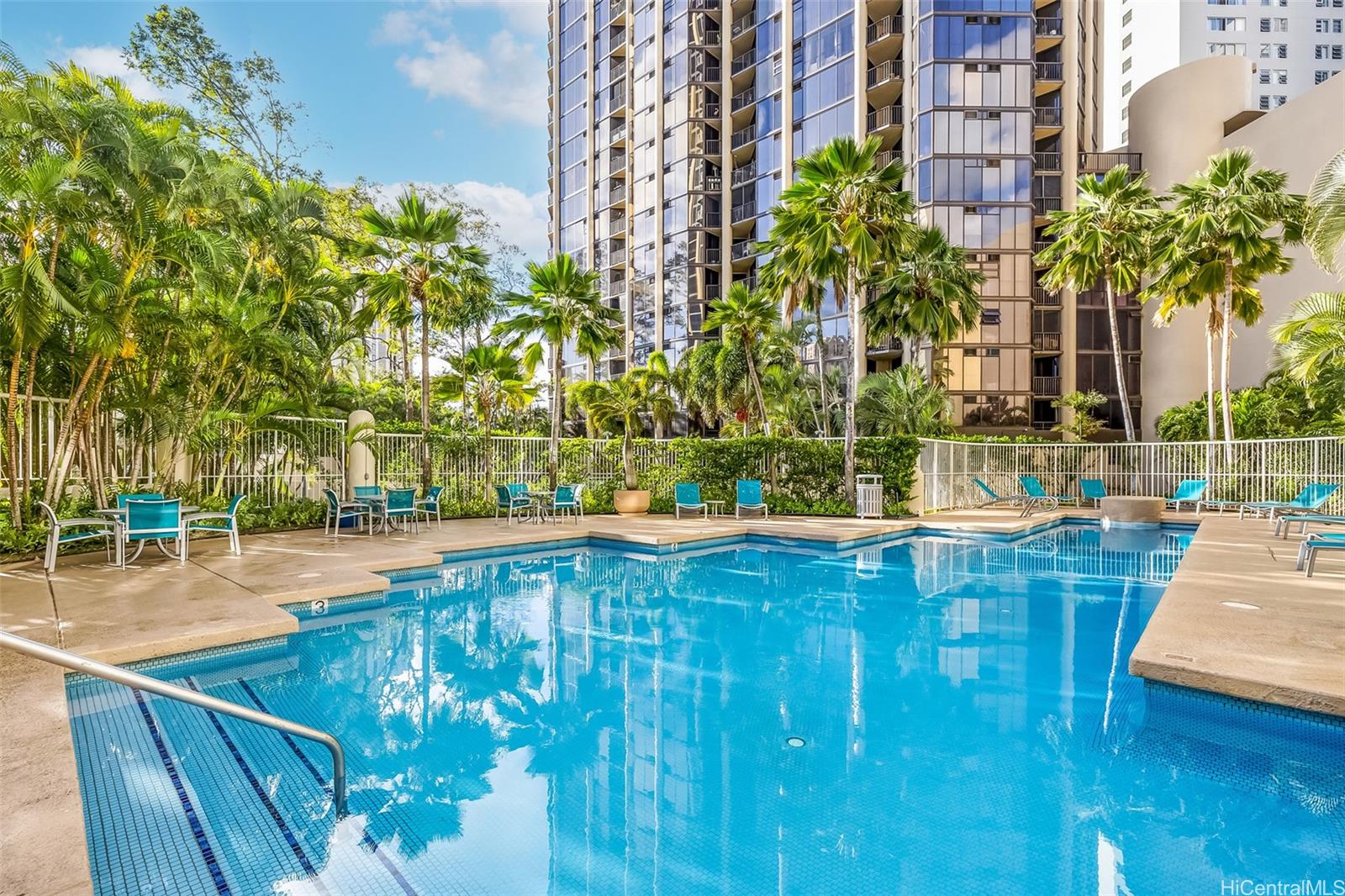 Honolulu Park Place condo # 307, Honolulu, Hawaii - photo 16 of 21