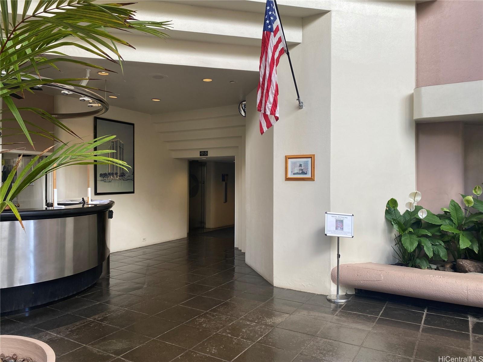 1212 Nuuanu Ave Honolulu - Rental - photo 4 of 4