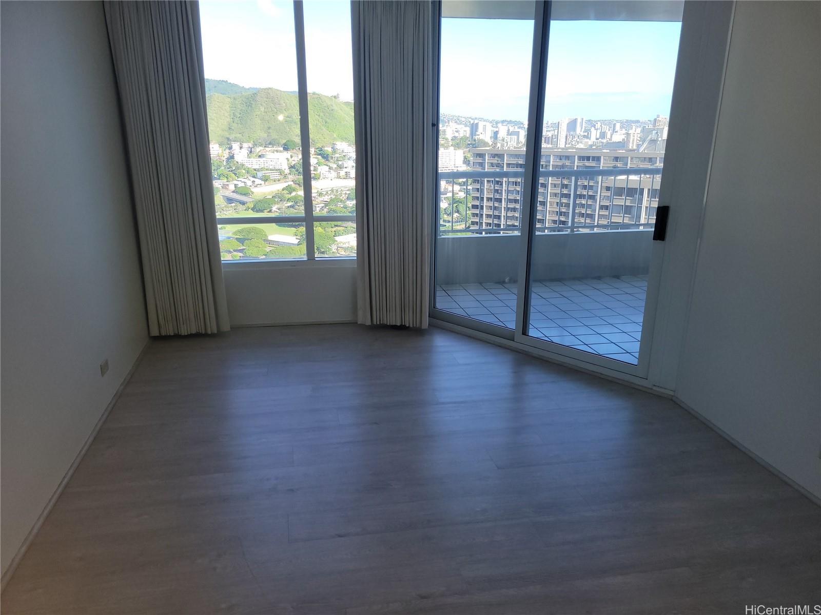 Honolulu Park Place condo # 3710, Honolulu, Hawaii - photo 13 of 25