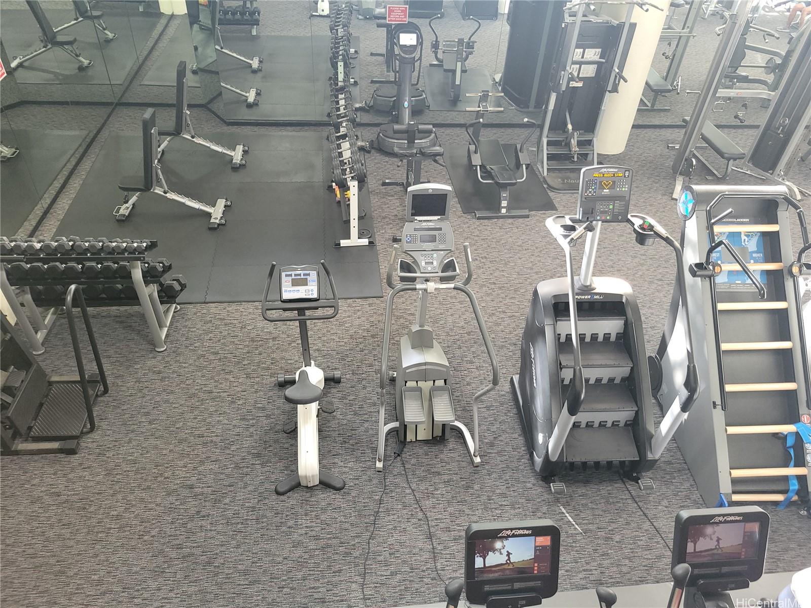 Honolulu Park Place condo # 3710, Honolulu, Hawaii - photo 20 of 25