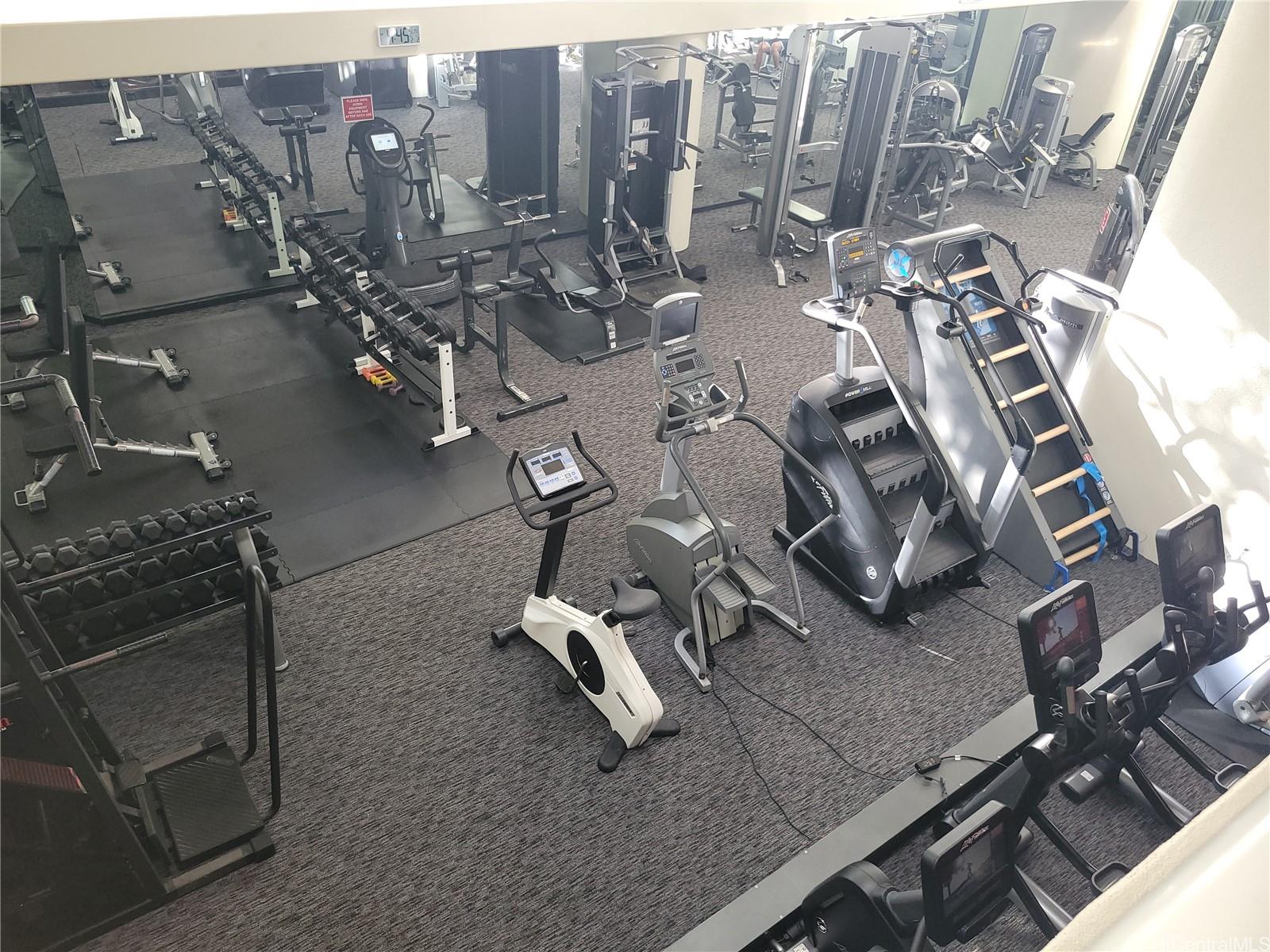 Honolulu Park Place condo # 3710, Honolulu, Hawaii - photo 21 of 25