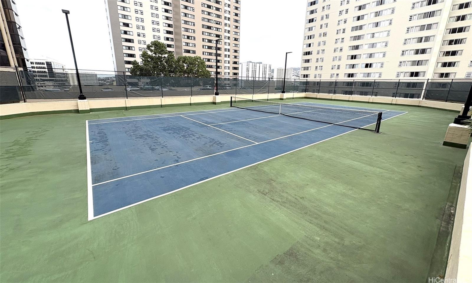 Honolulu Park Place condo # 3907, Honolulu, Hawaii - photo 15 of 25